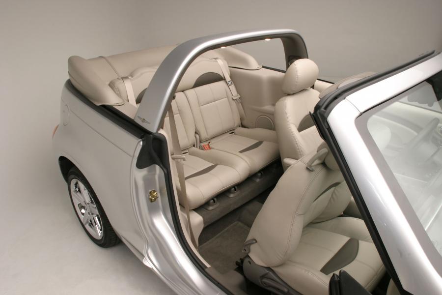 Интерьер Chrysler PT Cruiser Convertible (PT) 2005 года  (WW) (фото 93 из 129)